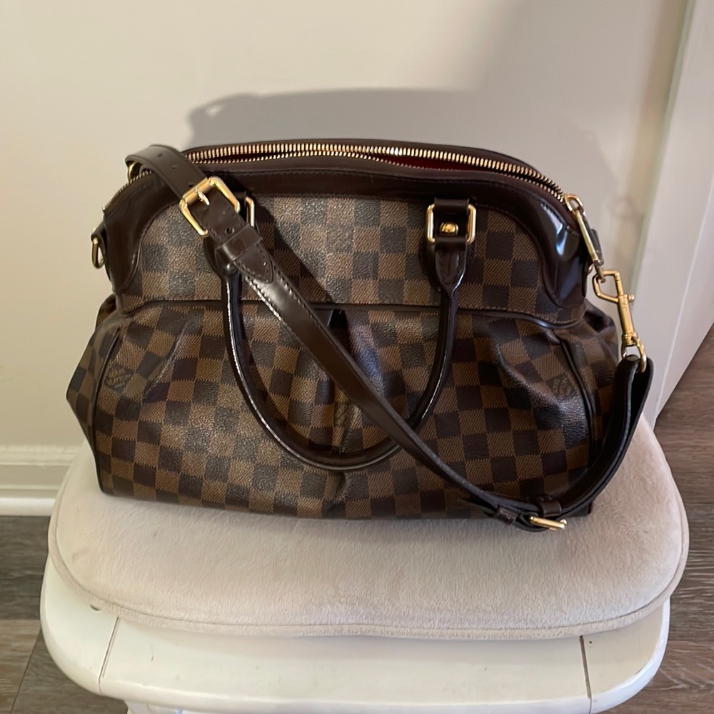 Authentic Louis Vuitton Trevi Damier Ebene PM